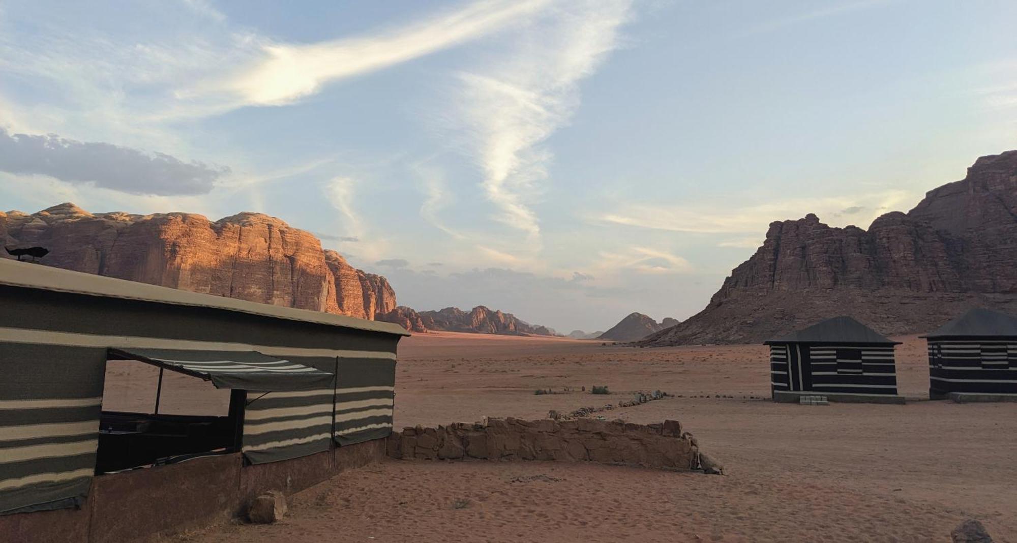 Wadi Rum Camp& Jeep Tour Esterno foto