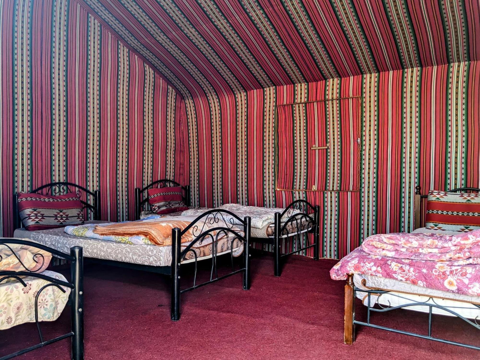 Wadi Rum Camp& Jeep Tour Esterno foto